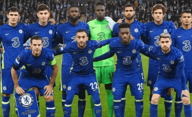 包含风云突变巴黎圣日耳曼关键时刻再遭质疑；欧超杯版图或变；引发热议；纪律约束更严格的词条