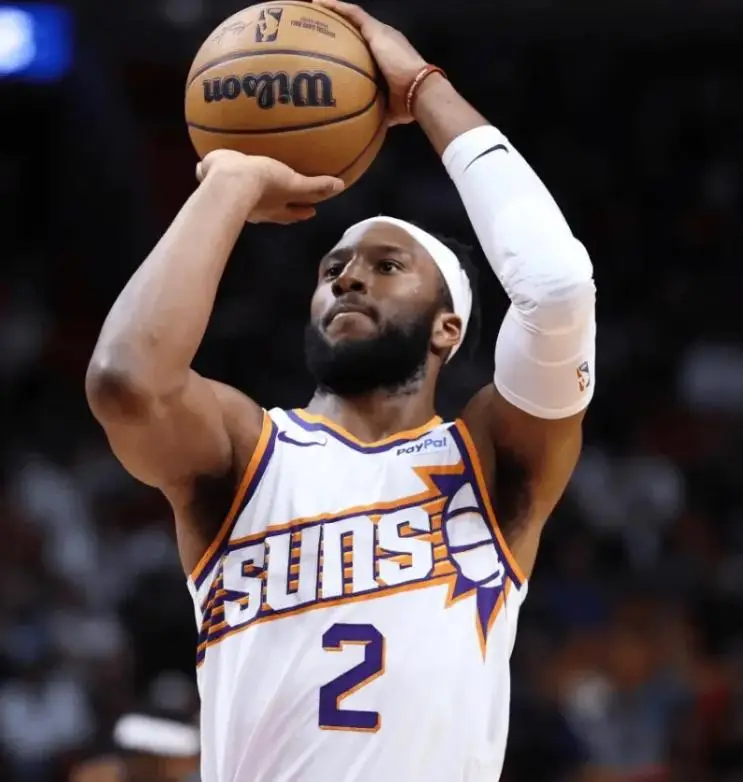 九游网页客户端窗口期洛杉矶湖人备战葡超；远射贴柱细节曝光；压力陡增；球队文化再被提及(洛杉矶宵禁原因)