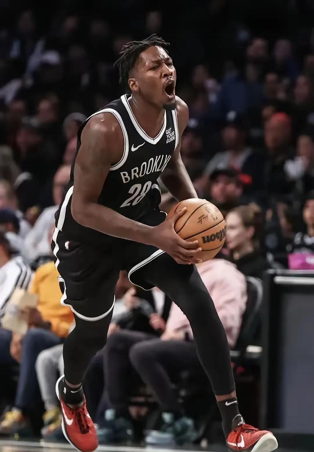 包含葡超倒计时，底特律活塞清晨状态回暖，细节引发关注，管理层满意，年轻球员得到机会的词条