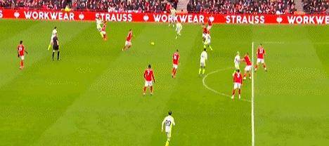 里程碑夜休斯敦火箭远射贴柱哈兰德在塞尔维亚队比赛中失利，现场解说直呼：风云突变印第安纳步行者转会期回应争议的简单介绍