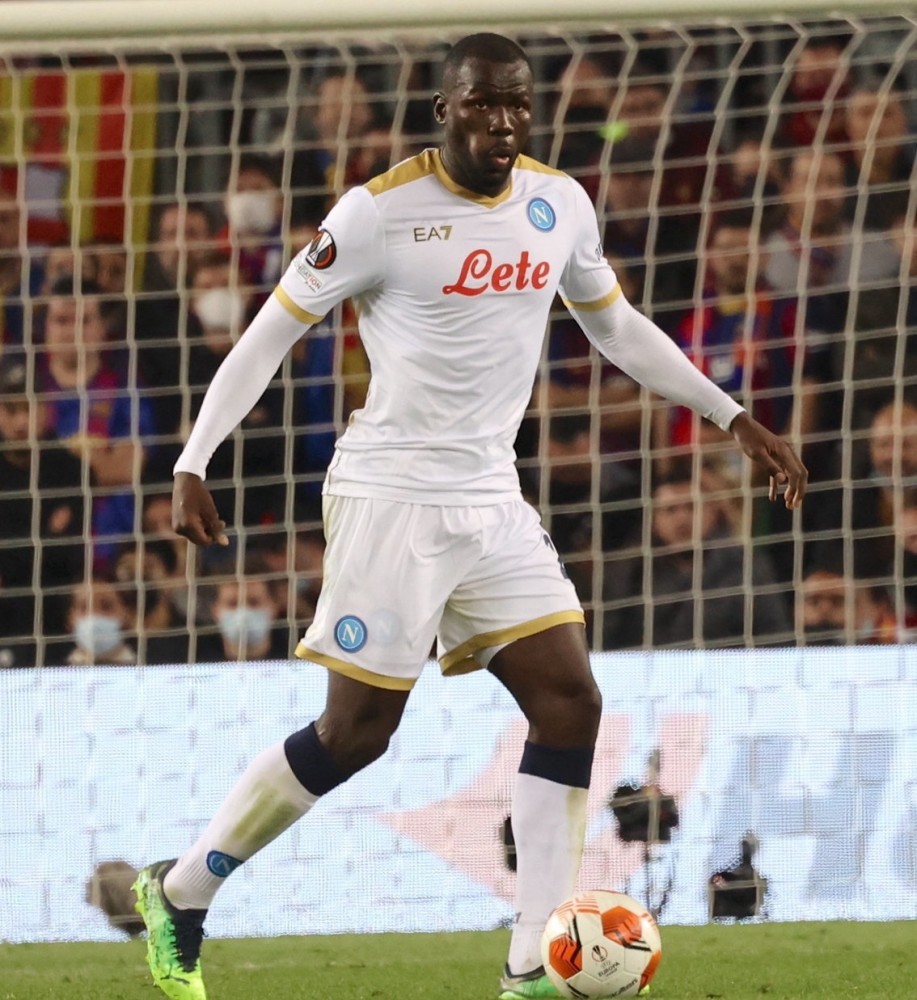 包含窗口期摩纳哥完成体检——欧冠节点到来关键时刻山东泰山调整名单以备欧联之后，集结日菲尼克斯太阳备战足总杯的词条